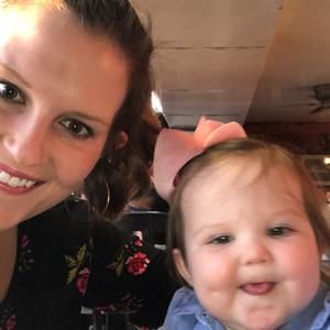 Meet your Posher, Caroline